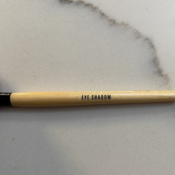 Bobbi Brown Eye shadow and Eye Contour Brushes Set of 2pc. Pre2019 natural hair - Picture 9 of 10